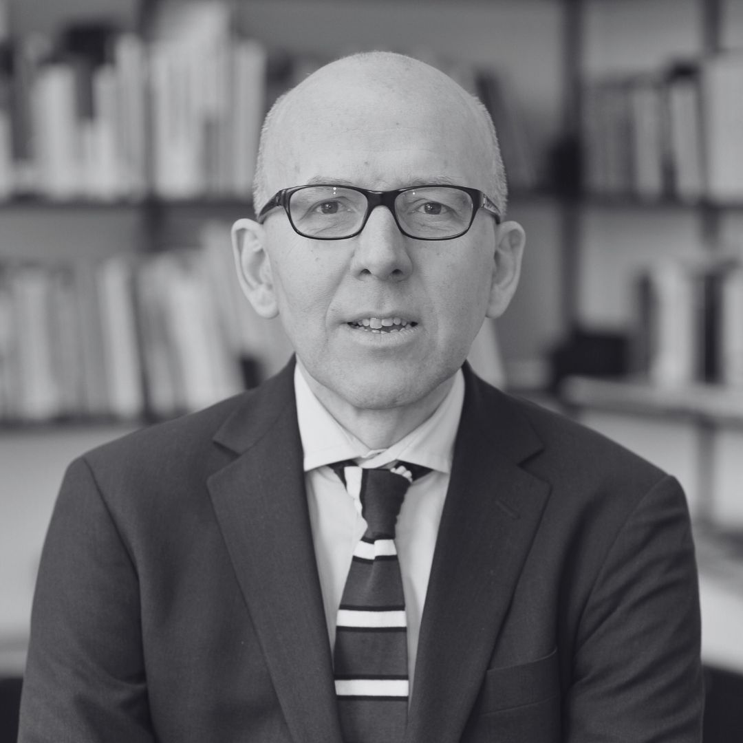 ‘La respuesta a las tendencias autoritarias no es simplemente contrarrestarlas con más democracia, sino con más autoridad’: entrevista a Heinz Bude